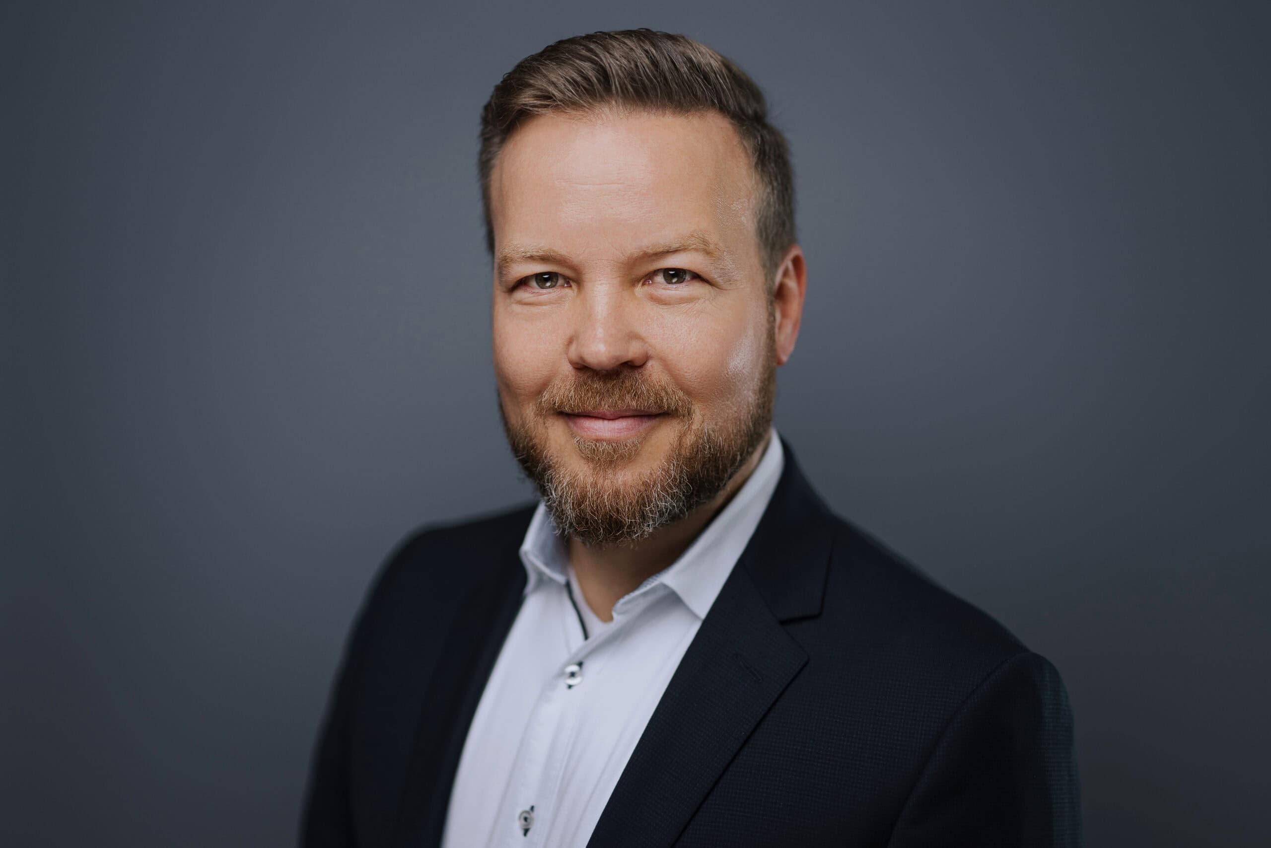 Sven Schmiedel